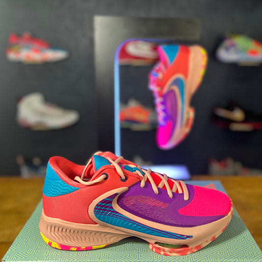 Zoom Freak 4 "Bahamas"