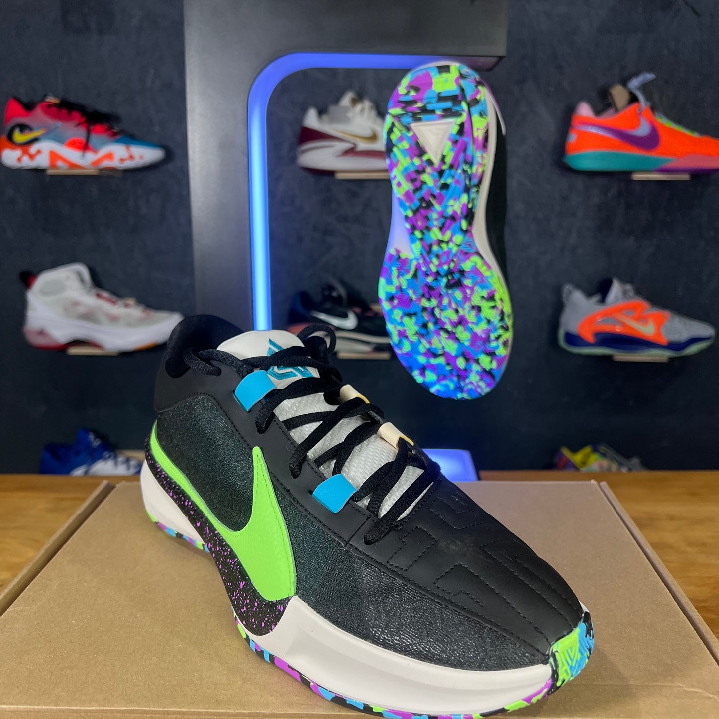 Zoom Freak 5 "Made In Sepolia"