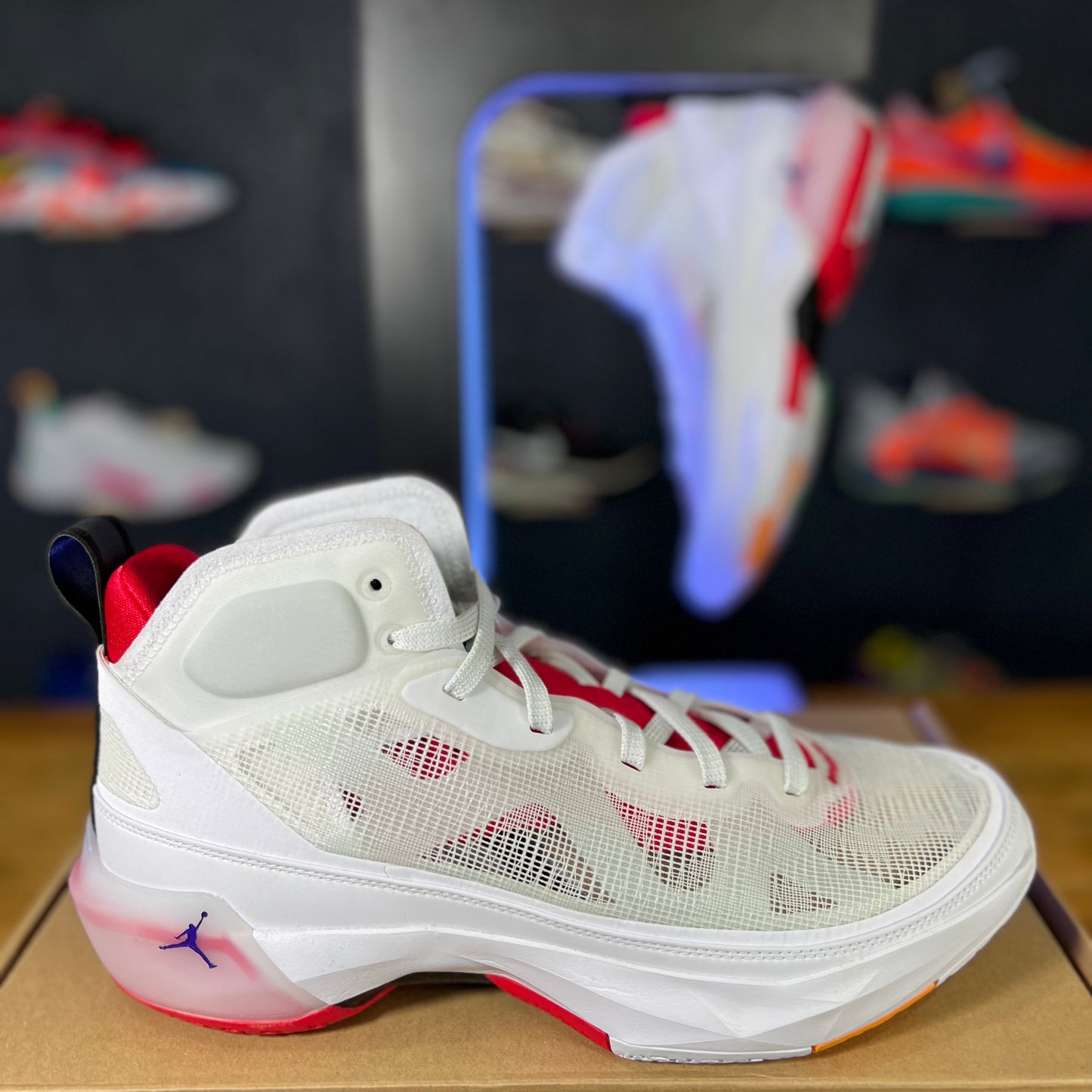 Air Jordan 37 "Hare"