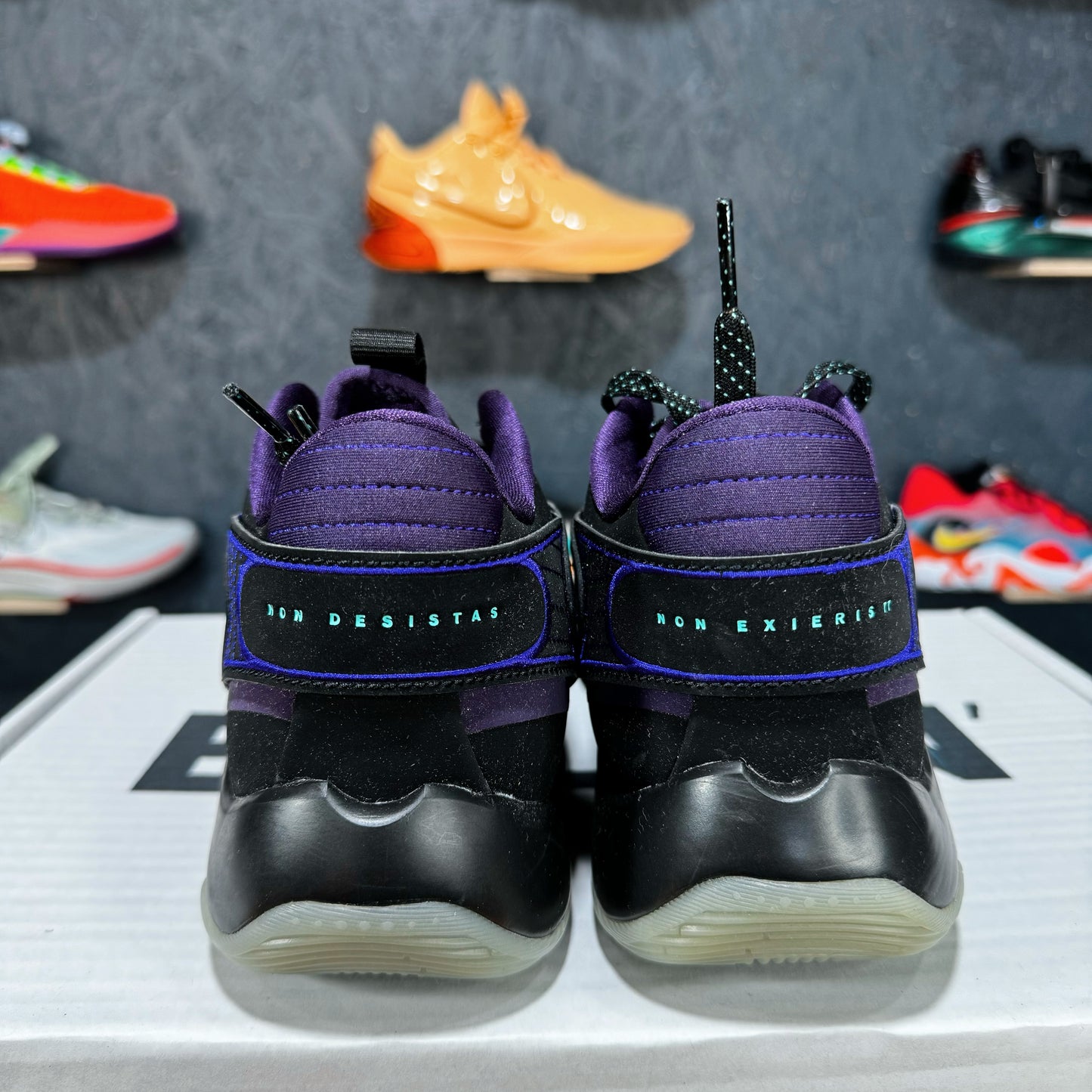 Luka 2 "Luk.AI Space Hunter"