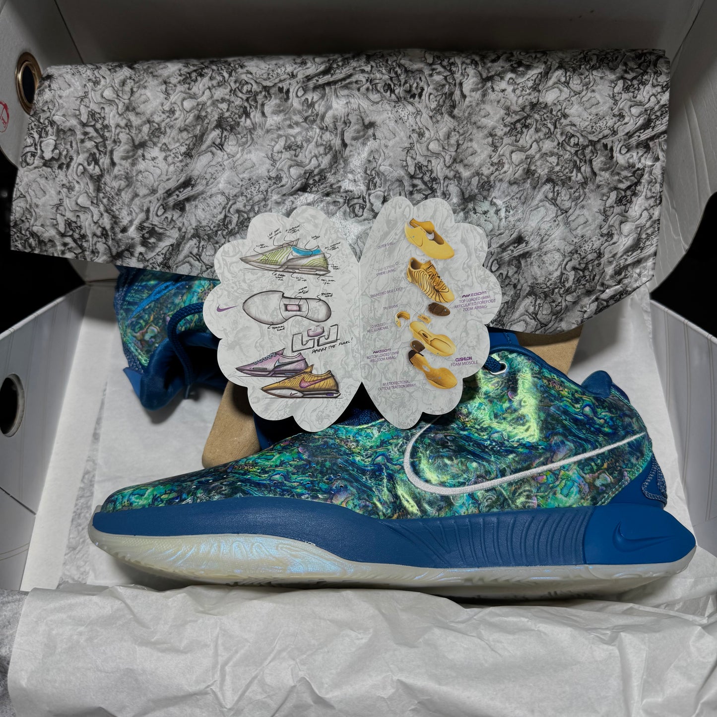 Lebron XXI "Abalone"